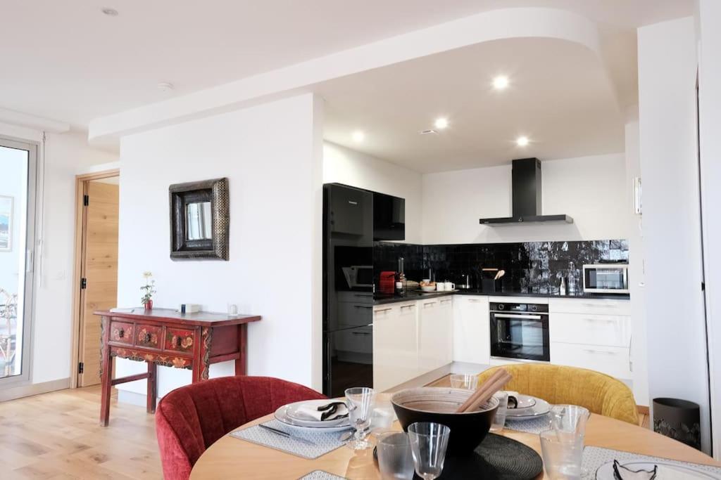 Le Joyau Des Parcs Classe 4 Etoiles Appartement Central Au Calme Avec Terrasse Виши Экстерьер фото